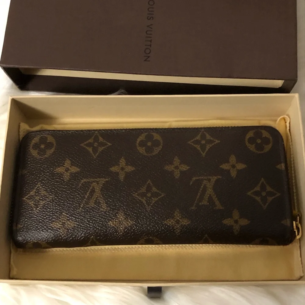 Clemence wallet - Picture 2 of 13